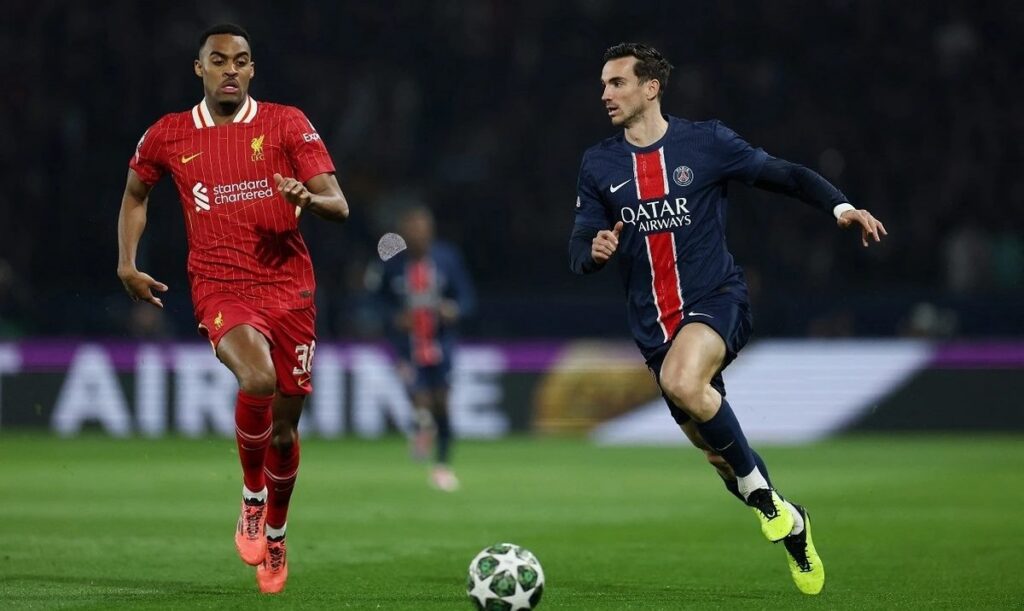 Paris Saint Germain và Liverpool có phong độ trái ngược